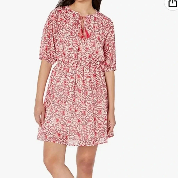 BB Dakota Steve Madden Size Small Flounce Red Floral Dress Mini Raglan Sleeve - Picture 1 of 9